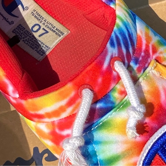 Champion Tie Dye Rainbow Hoodie Slippers Size 7Y - Picture 13 of 17